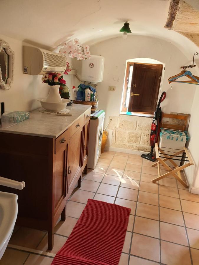 Dimora Nel Cuore Del Centro Storico Di Monopoli Buitenkant foto